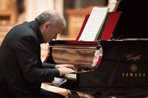 Perché “la musica vera, la musica meravigliosa puoi ascoltarla senza capirla. Devi sentirla dentro”